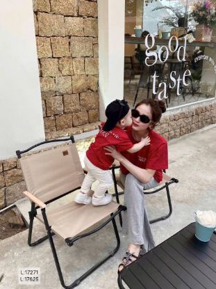 Ảnh của Áo phông đỏ ADLV