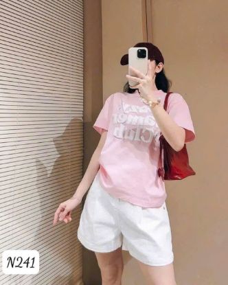 Ảnh của Áo phông hồng cozy