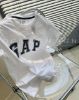 Ảnh của Áo phông chữ GAP