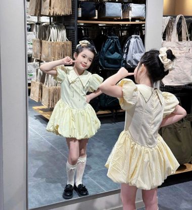 Ảnh của Váy bi vàng chanh BG