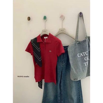 Ảnh của Áo Polo đỏ thêu cá sấu
