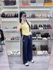 Ảnh của Set áo vàng alo quần suông màu đen