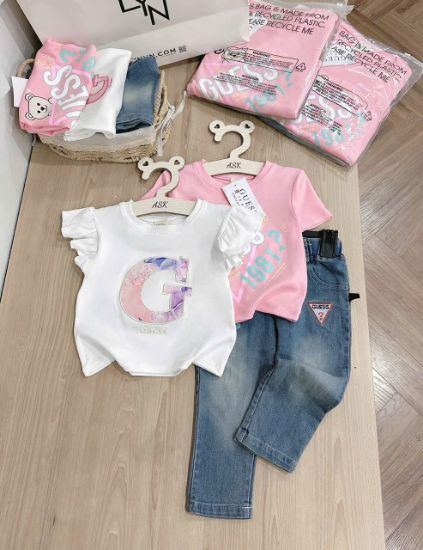 Ảnh của Set 2 áo phông mix quần jean BG