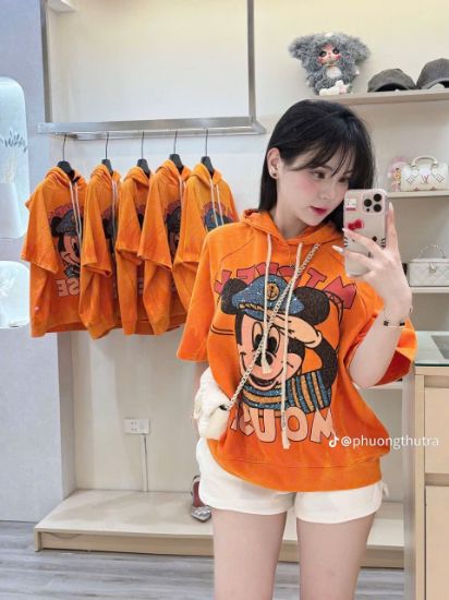 Ảnh của Áo phông mickey cam phối mũ