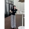 Ảnh của Set áo tim mix quần kẻ