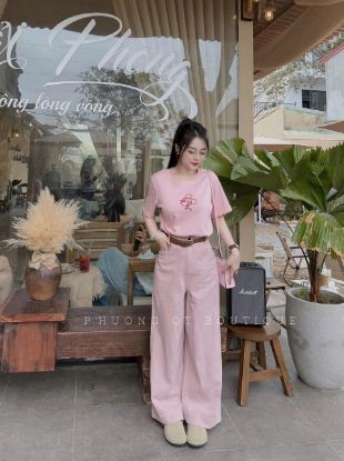 Ảnh của Quần jean suông hồng kèm belt