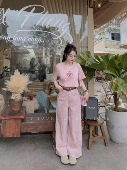 Ảnh của Quần jean suông hồng kèm belt