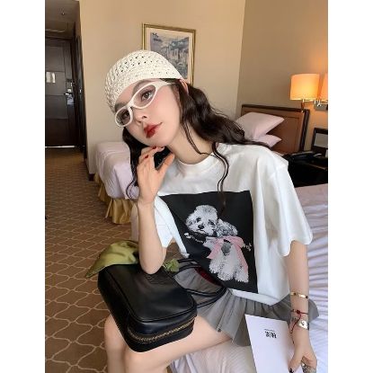 Ảnh của Áo phông hình cún  pull bear