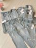 Ảnh của QUẦN JEANS RÁCH GẤU PHỐI ĐỈA ỐNG SUÔNG